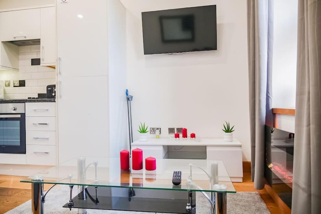 Charming City Centre Apartment Cardiff Exterior photo